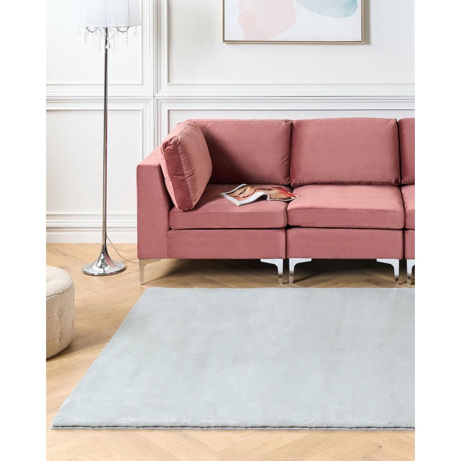 Beliani Kunstfellteppich aus Polyester Skandinavisch MIRPUR  