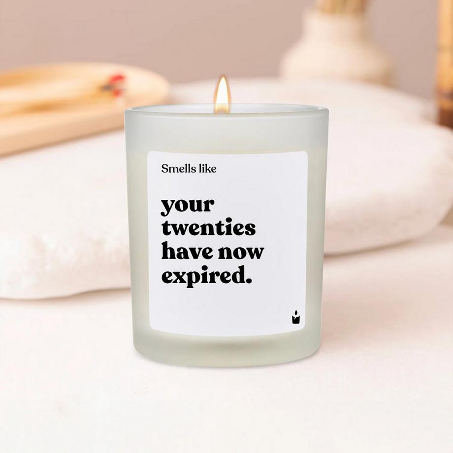 CandleHand Duftkerze Woody Smells like your twenties have now expired.  