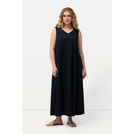 Ulla Popken  Robe maxi en jersey, sans manches. Silhouette en A évasée et décolleté en V. 