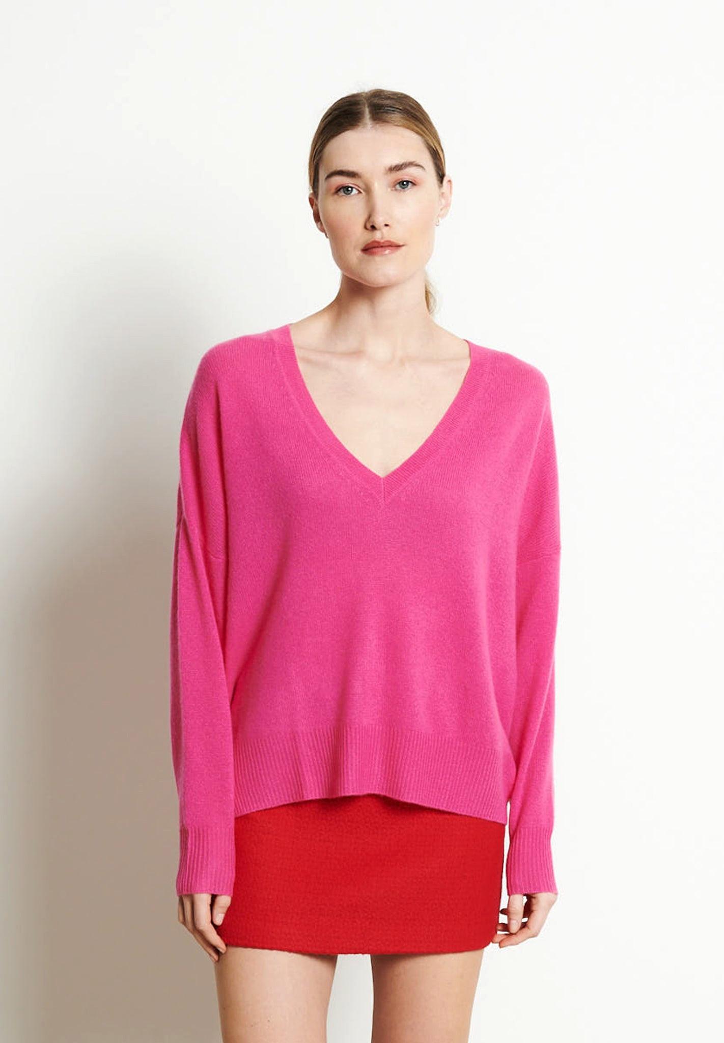 Studio Cashmere8  RIA 3 Maglia profonda oversize con scollo a V - 100% cashmere 