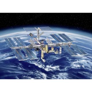 Revell  SET spécial 25 ans ISS édition limitée 1:144 