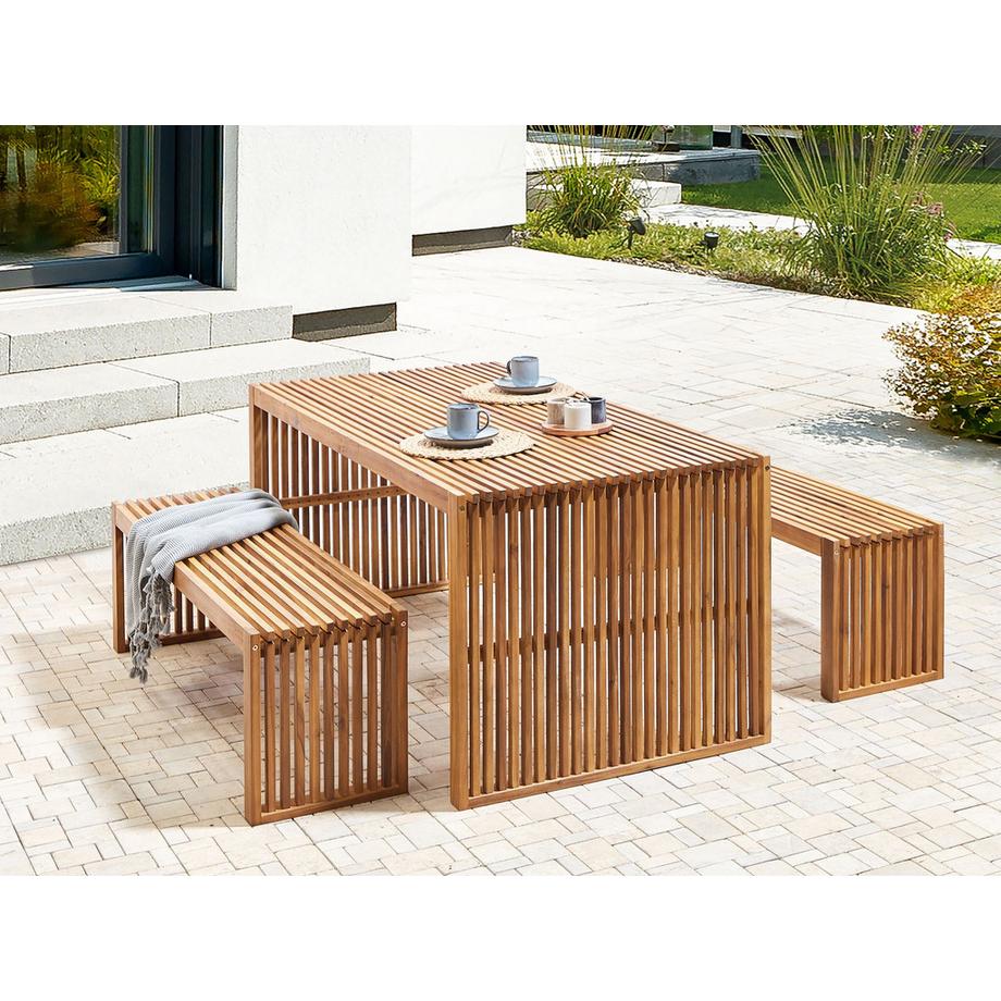 Beliani Gartentisch aus Akazienholz  SULZANO  