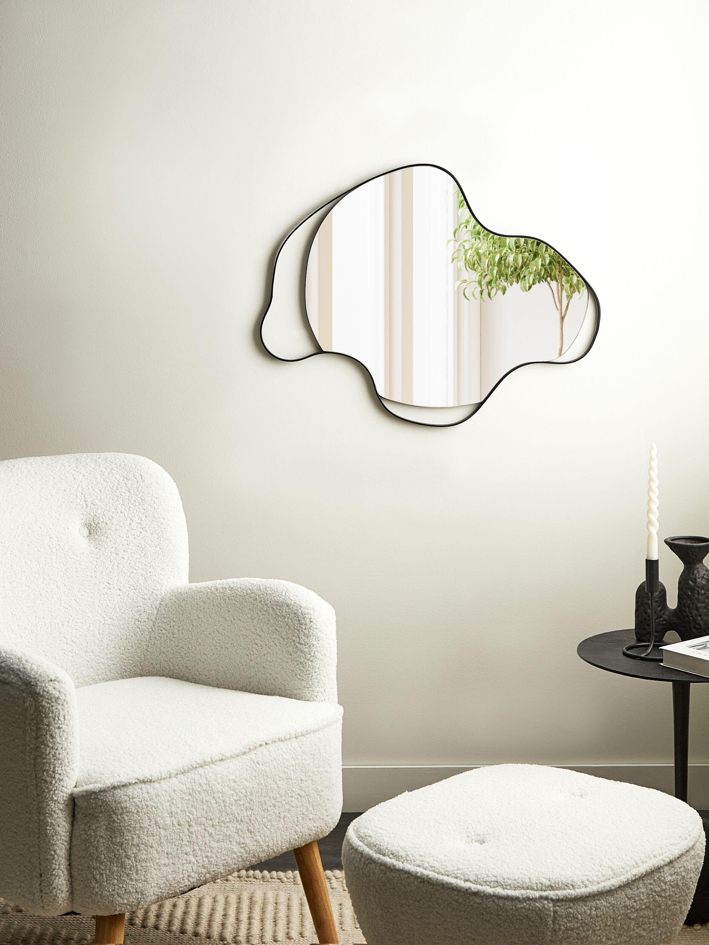 Beliani Wandspiegel aus Eisen Modern MELUN  