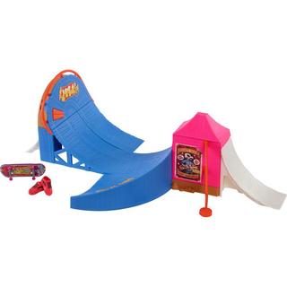 Hot Wheels  Skate Amusement Park Skate Set 