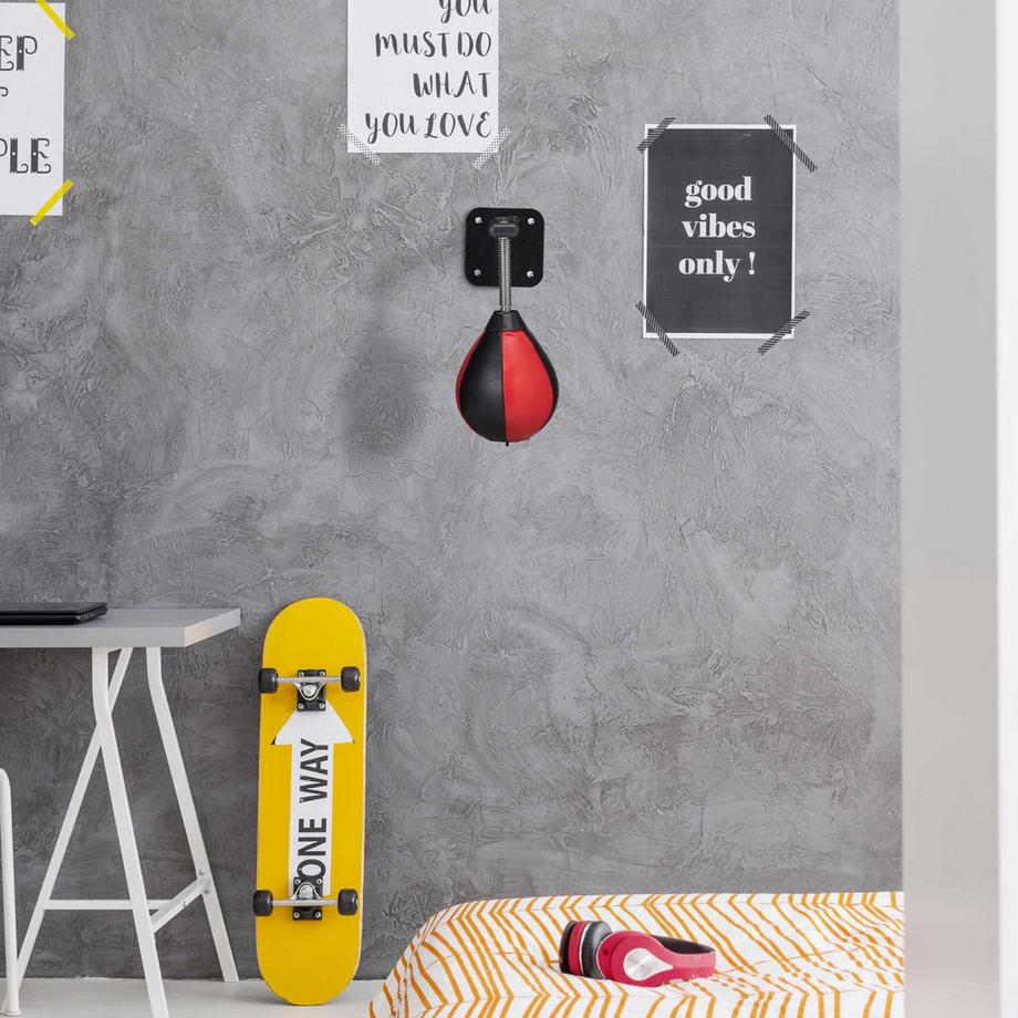 B2X  Punchingball für die Wand 