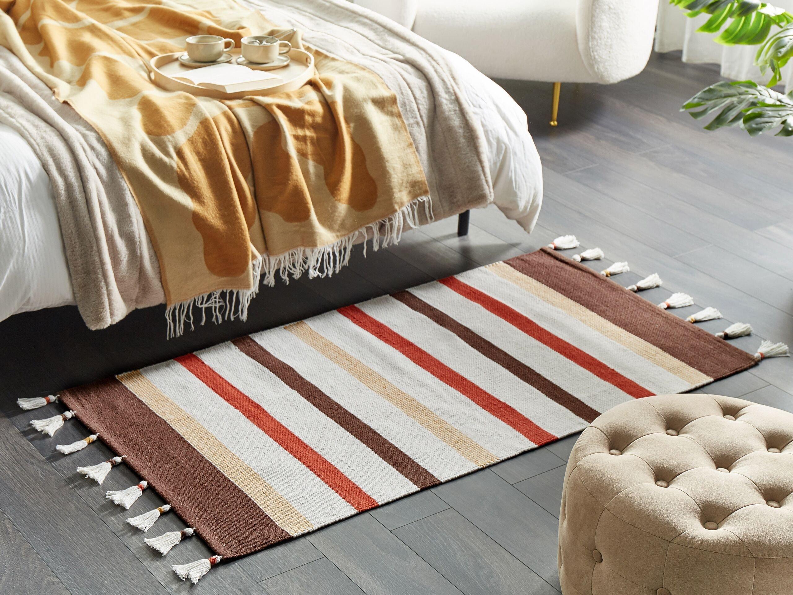 Beliani Tapis en Coton Traditionnel HISARLI  