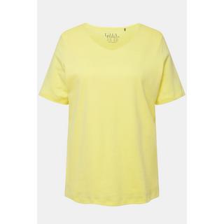 Ulla Popken  T-shirt doublé sur le devant, col rond et manches courtes - coupe Slim Fit 