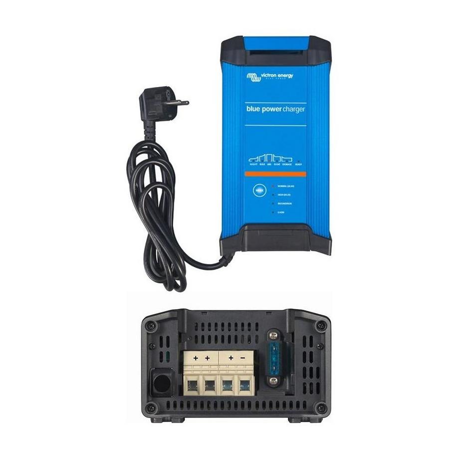 Victron Energy  Blue Smart IP22 Charger 1230(3) 230V CEE 77 