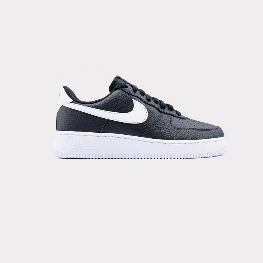 NIKE  Nike Air Force 1 - Black  White 