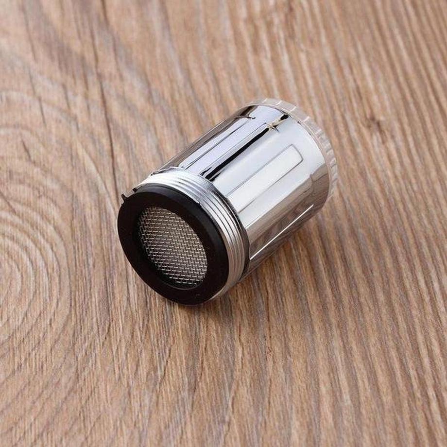 eStore  LED-Düse für Wasserhahn 
