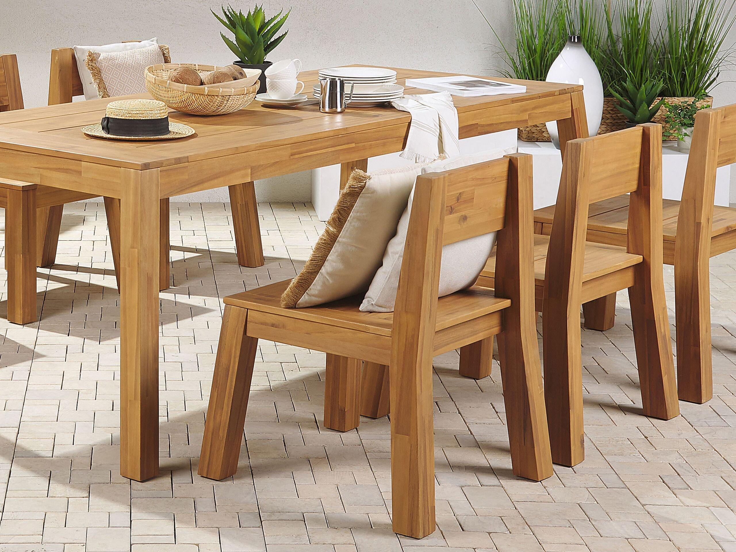 Beliani Tisch mit Stühlen aus Akazienholz Klassisch LIVORNO  