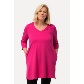 Ulla Popken  Maglia dal taglio lungo e svasato con cuciture decorative, scollo a V e maniche a 3/4 