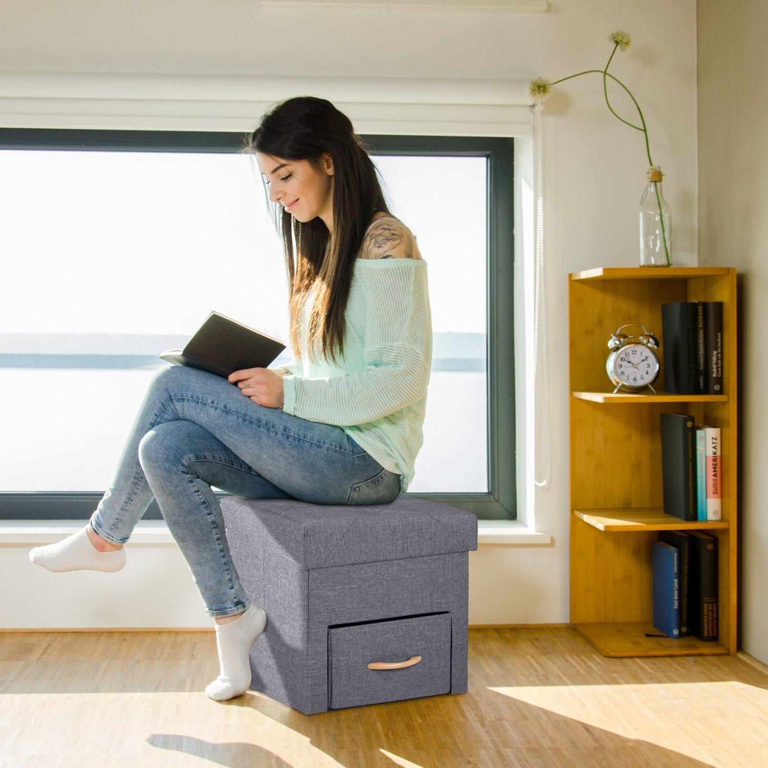 B2X Grauer Hocker mit Stauraum  