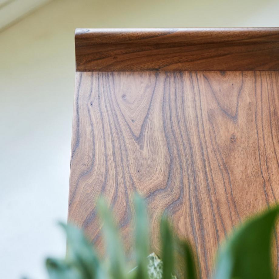 Tikamoon Konsole aus massiver Ulme Arun  