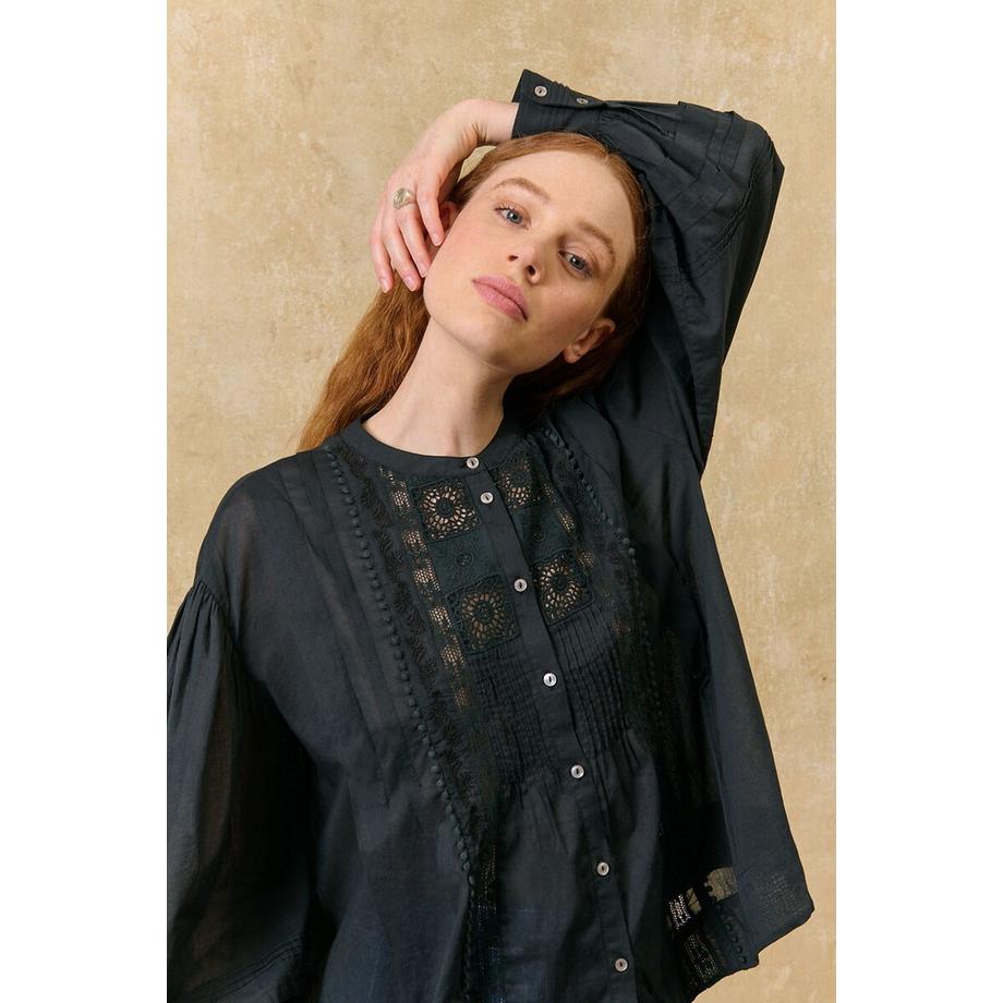 Bluse mit langen Ärmeln und Rundhalsausschnitt
