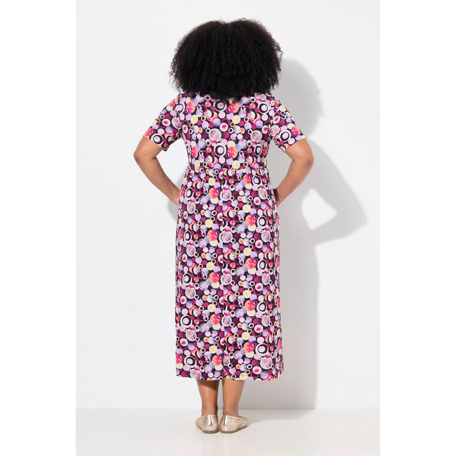 Ulla Popken Robe Maxi Coupe Évasée Col V Manches Courtes avec Poches  