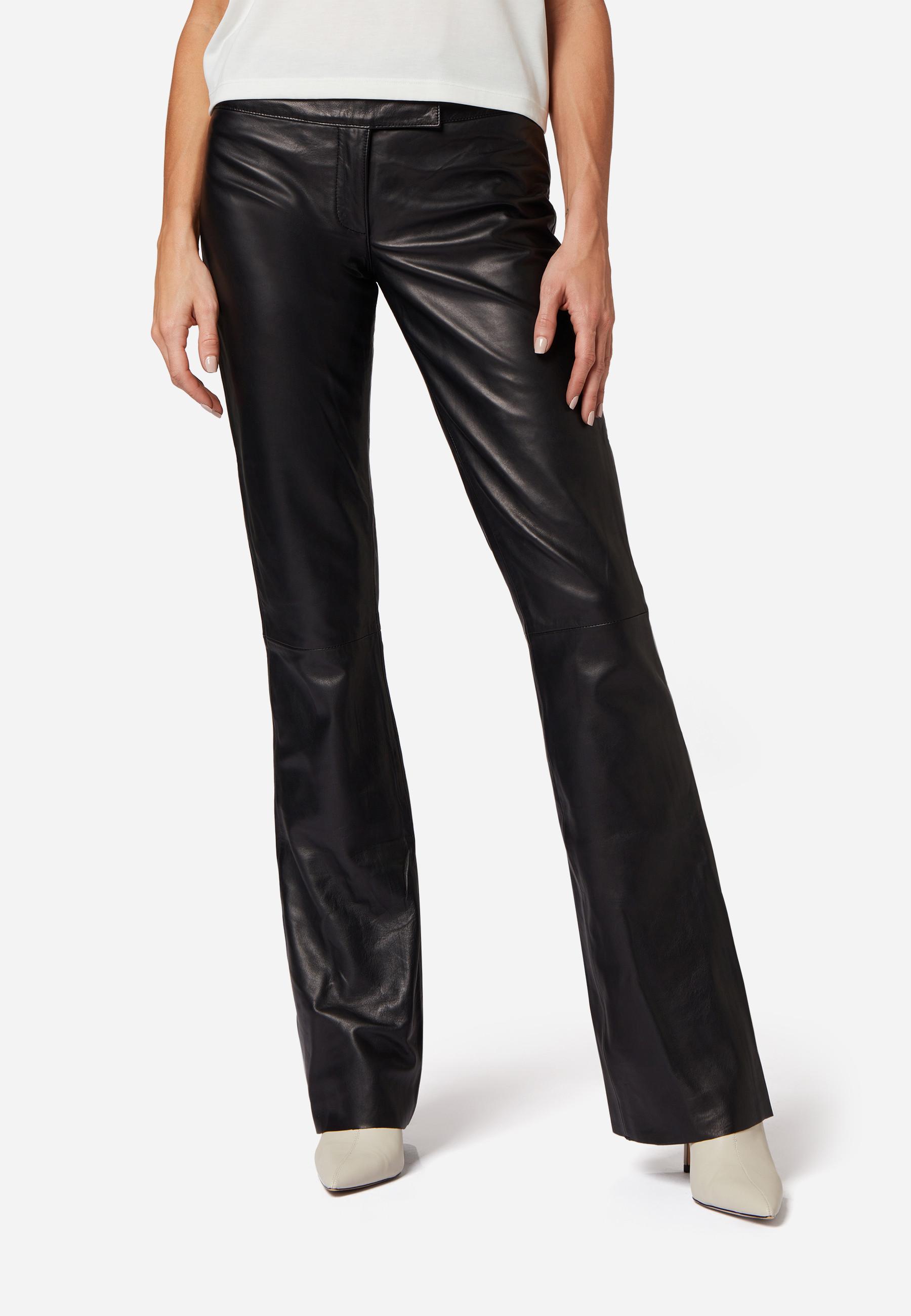 RICANO  Pantalon en cuir s, coupe basse 2, design simple avec une coupe boot cut. 