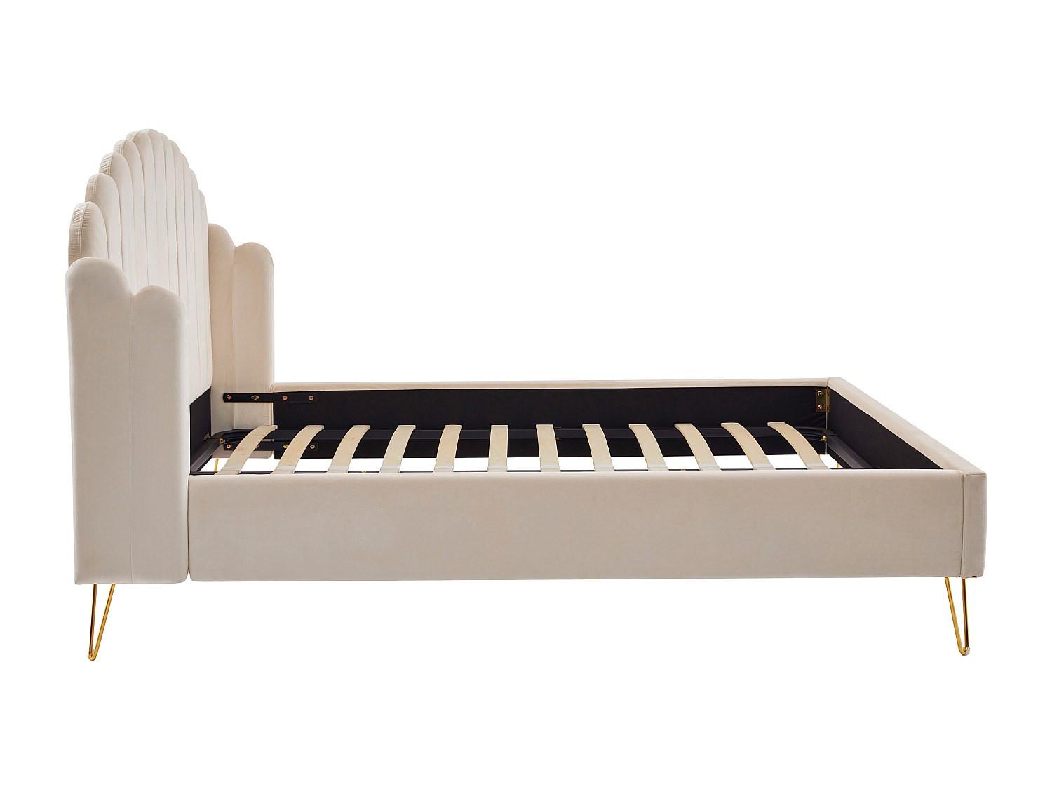 Vente-unique Polsterbett 160 x 200 cm - wellenförmiges Kopfteil - Samt - Beige + Matratze - SAGALI  