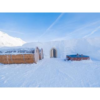 Smartbox  Tour dell'igloo, passeggiata con le racchette da neve e fonduta gourmet a Davos - Cofanetto regalo 