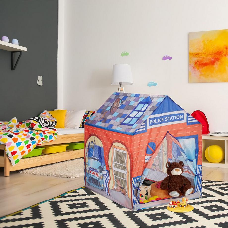 B2X  Die Polizei spielt Zelt 