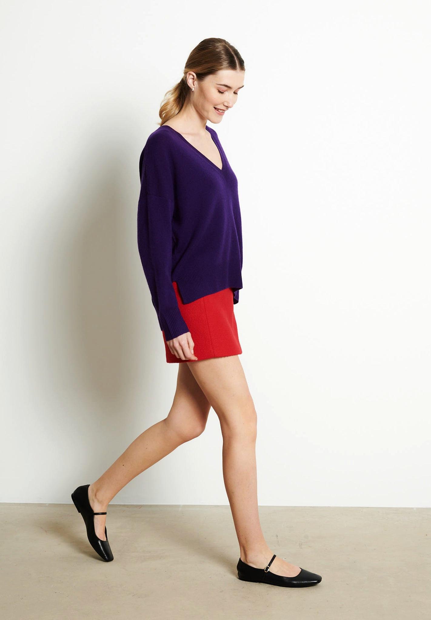 Studio Cashmere8  RIA 3 Maglia profonda oversize con scollo a V - 100% cashmere 