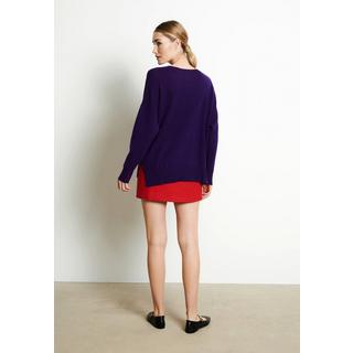 Studio Cashmere8  RIA 3 Maglia profonda oversize con scollo a V - 100% cashmere 