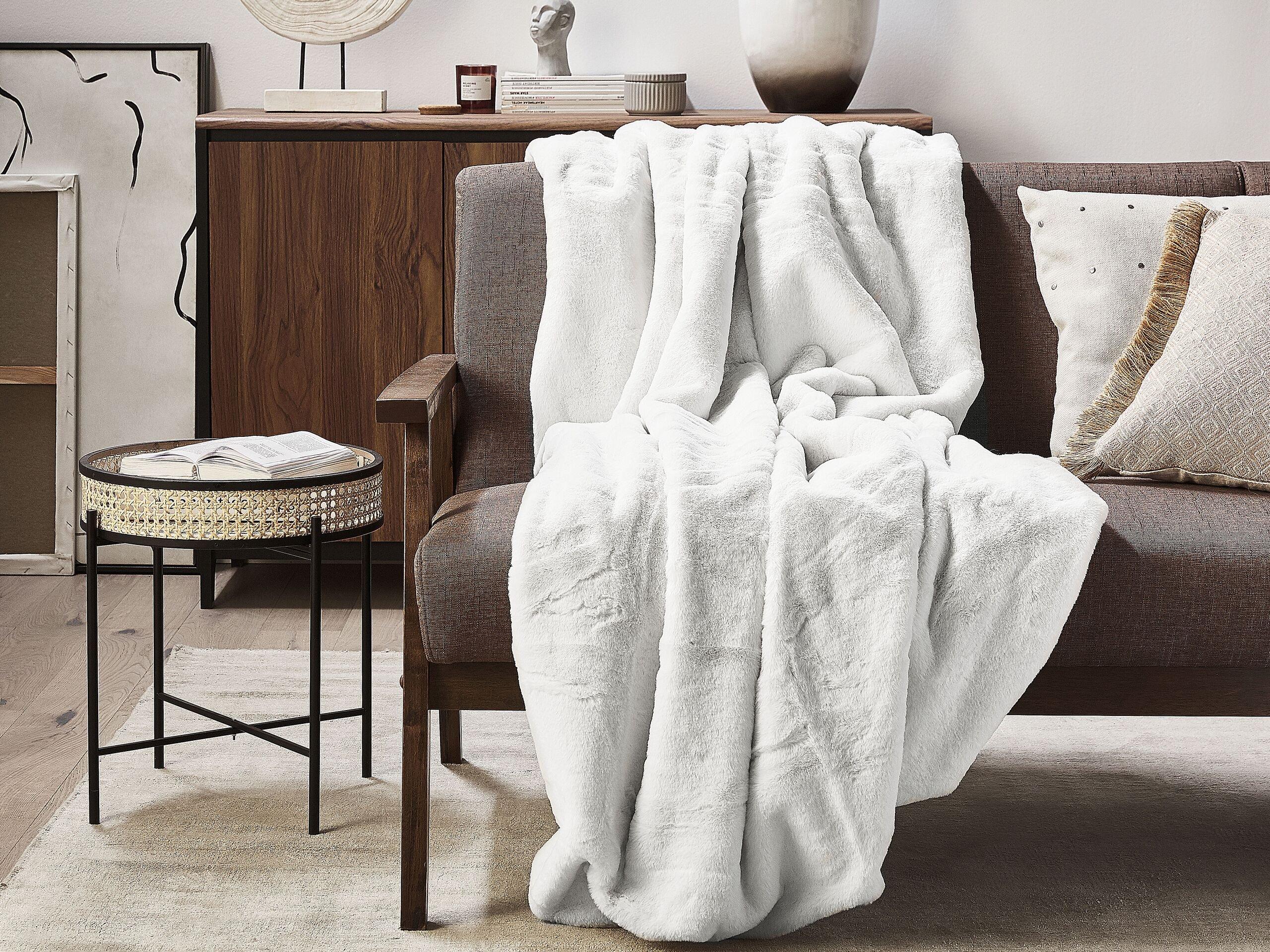 Beliani Couverture Polaire Glamour Chaab en Polyester  