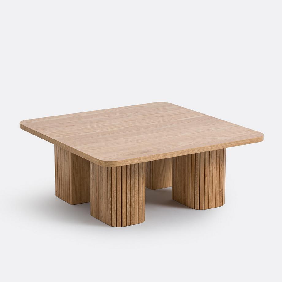 Table basse en plaqué chêne