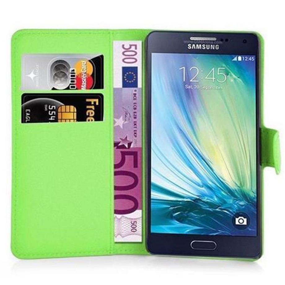 Cadorabo  Housse compatible avec Samsung Galaxy A3 2015 - Coque de protection avec fermeture magnétique, fonction de support et compartiment pour carte 