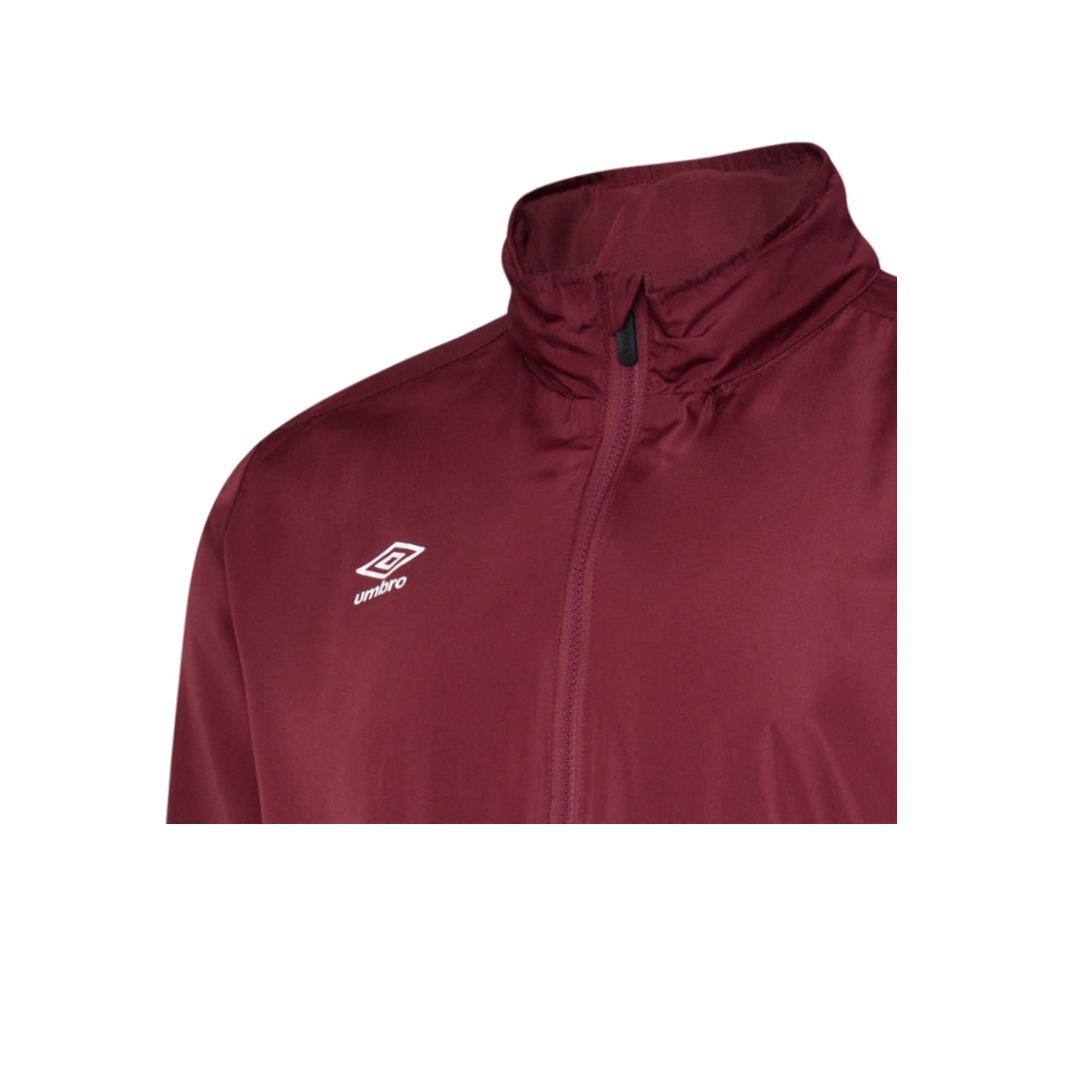 Umbro  Club Essential Jacke, wasserfest 