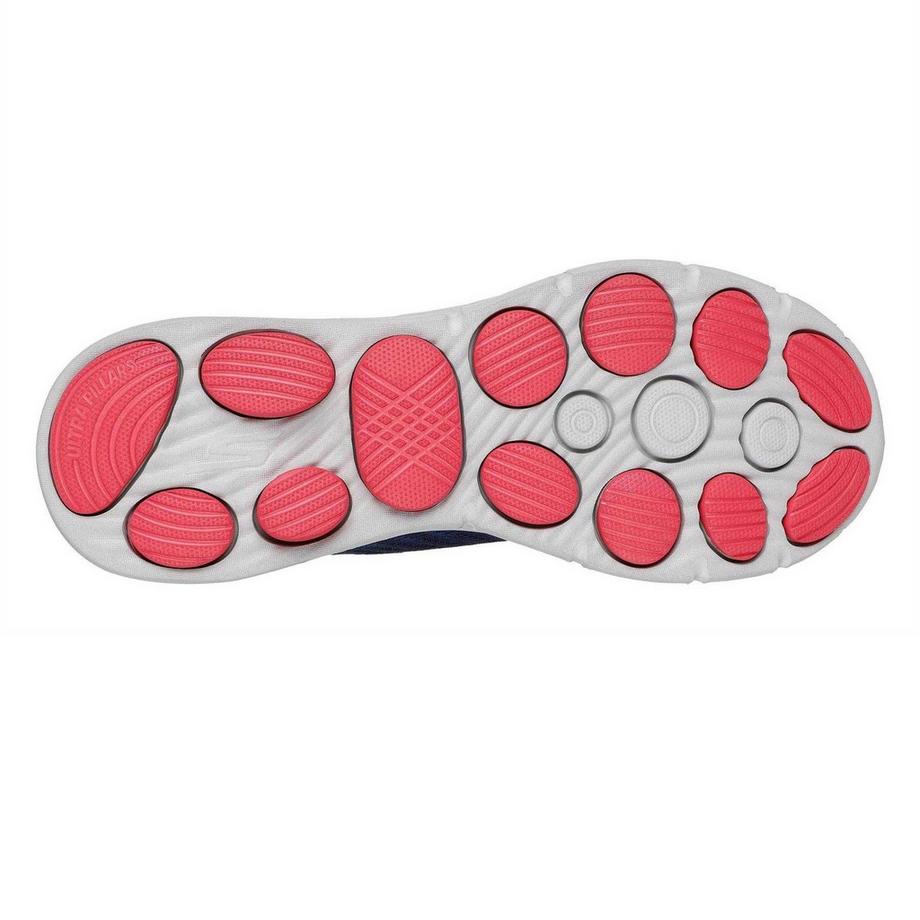 SKECHERS Go Walk 8 Baskets  