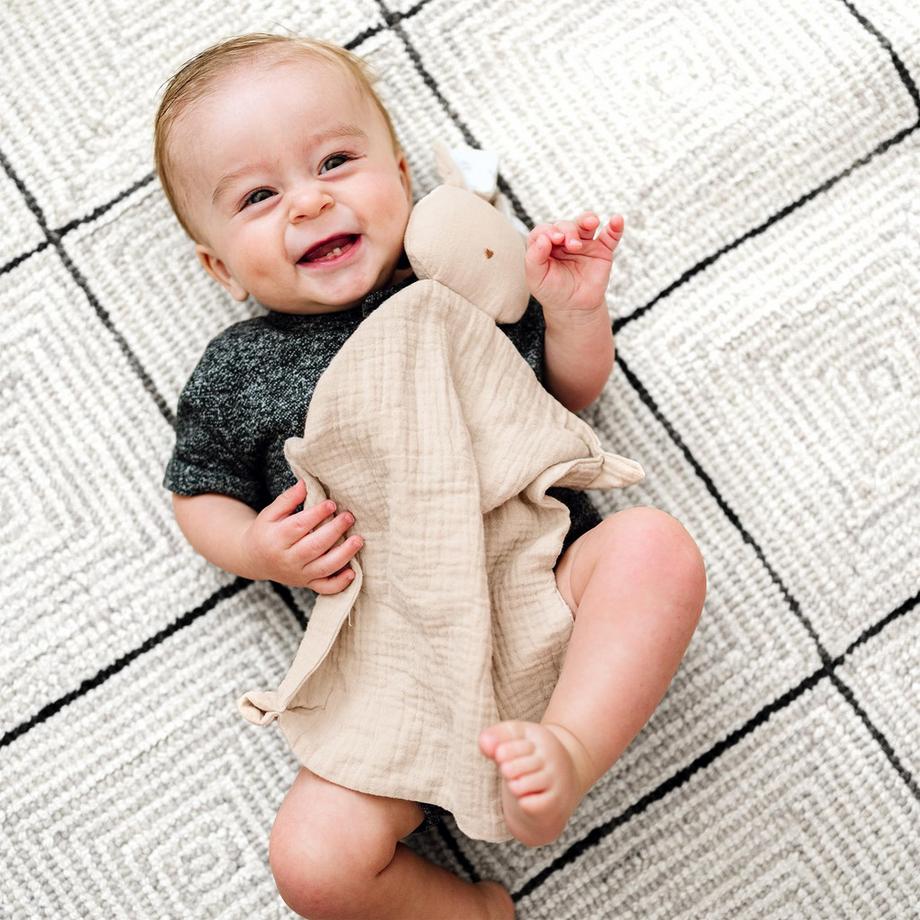 Activity-board  Baby Hasen Schmusetuch - Musselin Schmusetuch als Babygeschenk zur Geburt /Baby Schmusetücher & Schnuller/Baby Kuscheltier 