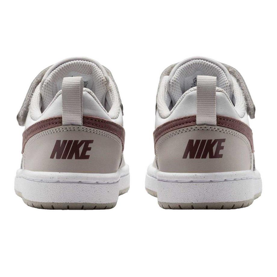 NIKE Baskets Court Borough avec Semelle Cup  