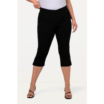 Pantaloni Capri di bengalina, estremamente elasticizzati e quasi ingualcibili, con cintura elastica