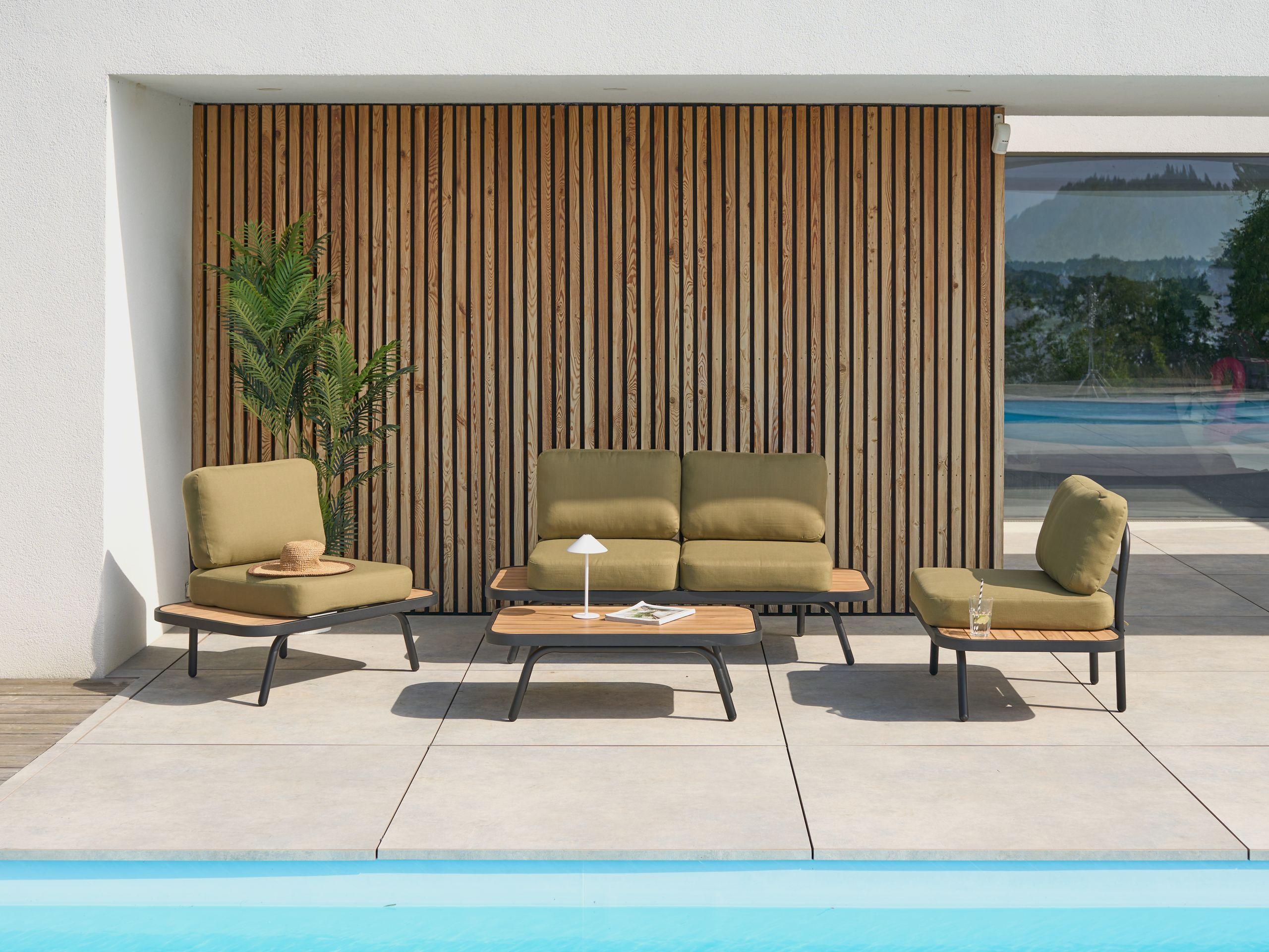 Beliani Set divani con tavolino en Legno d'acacia certificato FSC® Mediterraneo MINOZZO  