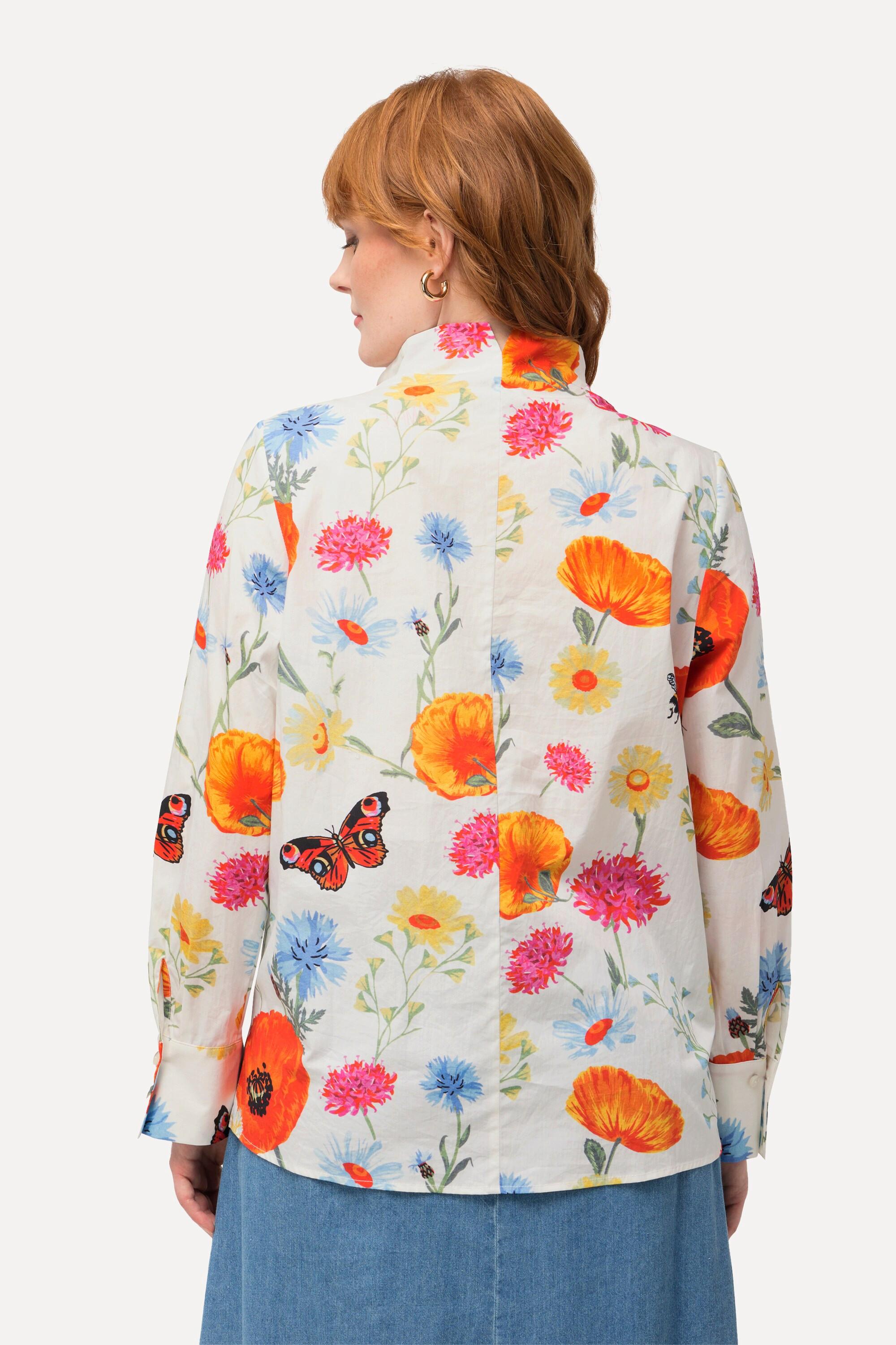 Ulla Popken  Blusa con fiori, farfalle, scollo montante e maniche lunghe 