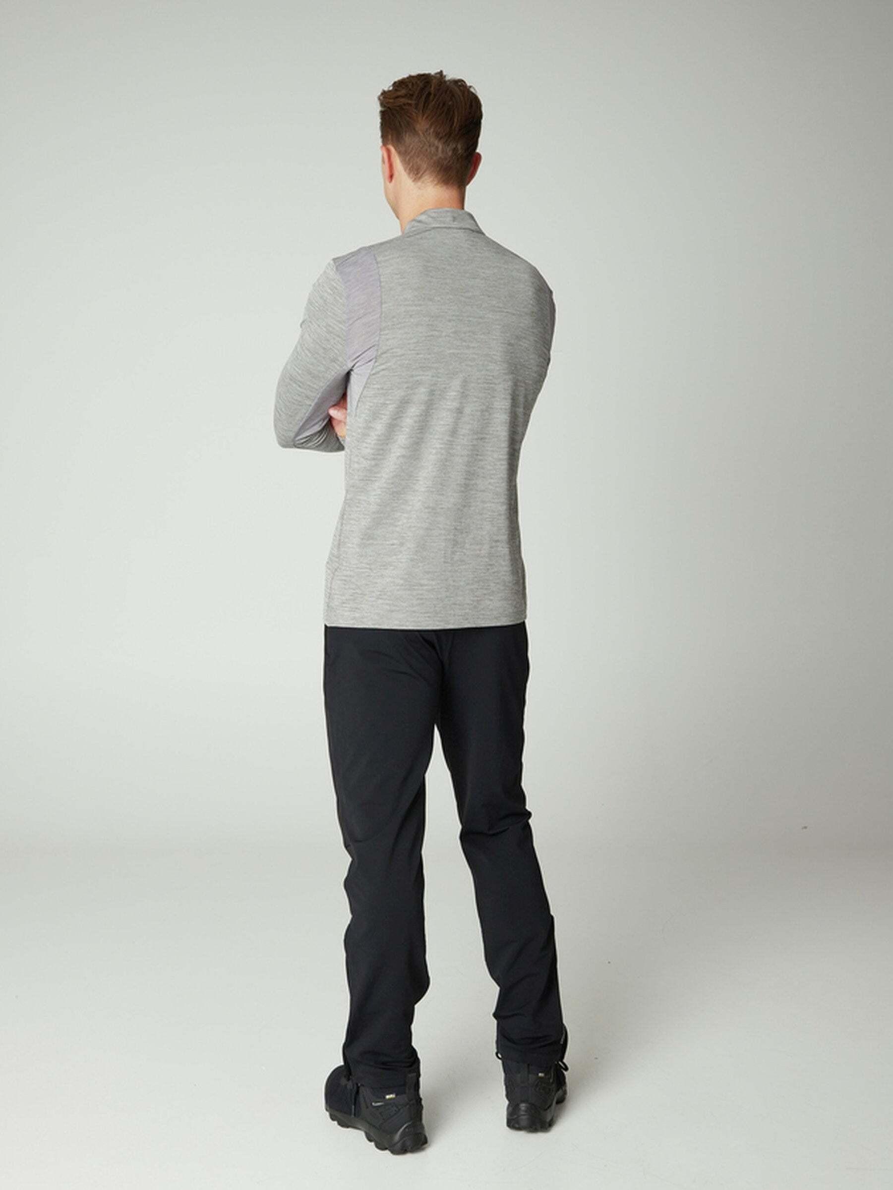 PROTEST Prtstrayed Langarm T-Shirt mit Viertelreissverschluss  