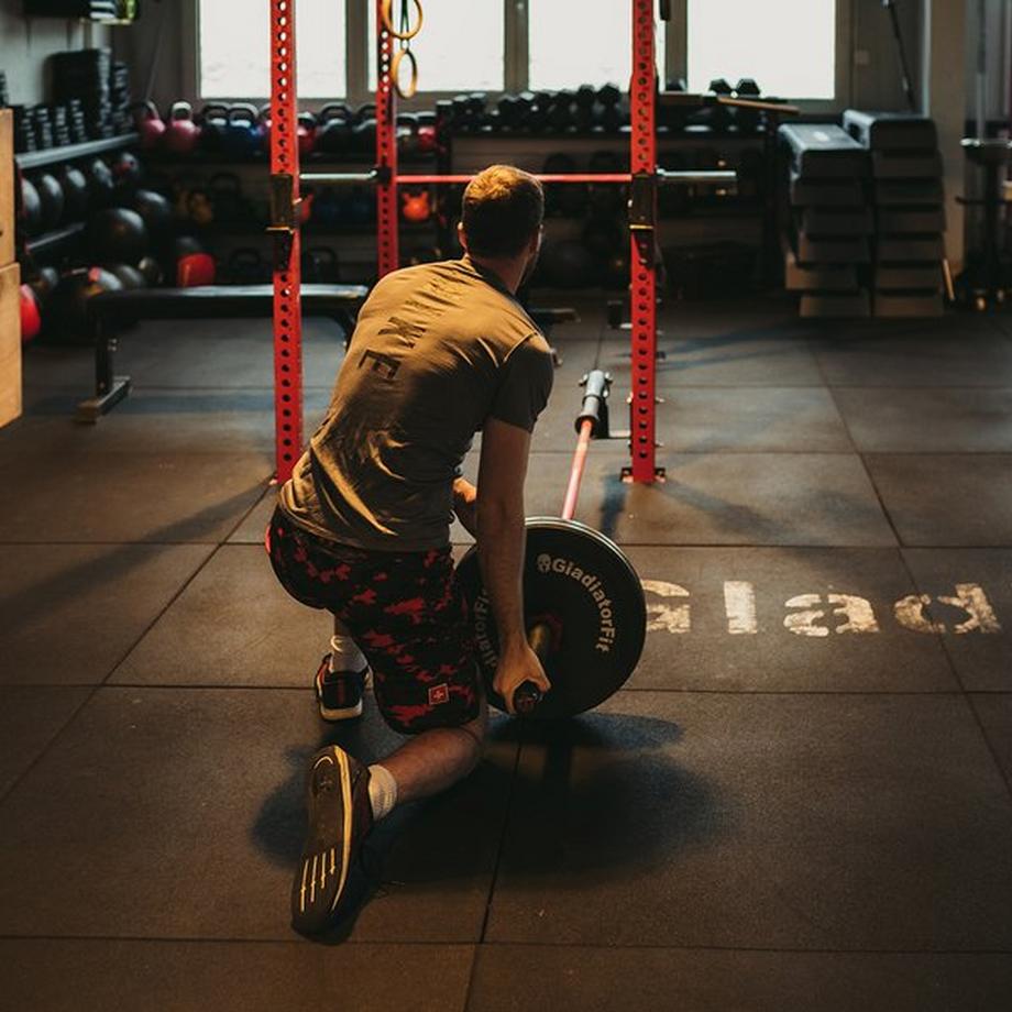 GladiatorFit  T-Bar Zug Olympiastange aus Stahl für Stangen Ø 50mm 