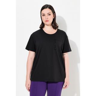 Ulla Popken  T-shirt oversize à col rond et manches courtes, perles et poche poitrine 