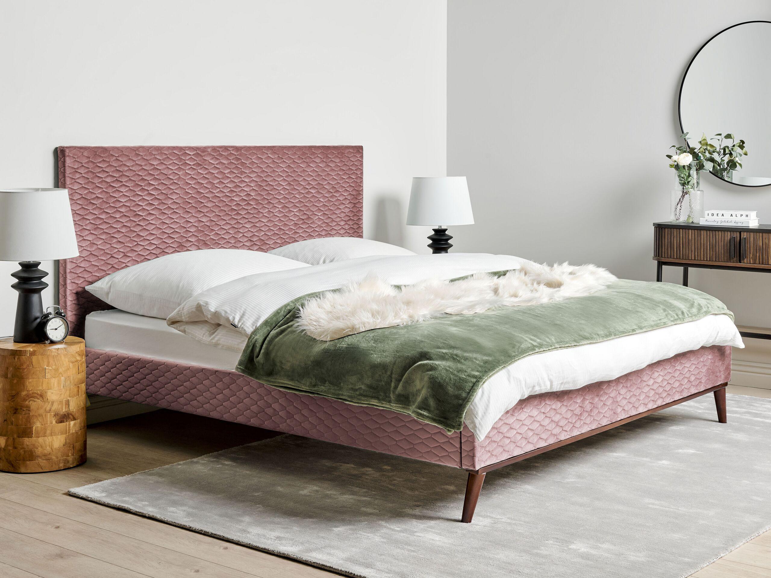 Beliani Bett mit Lattenrost aus Samtstoff Retro BAYONNE  