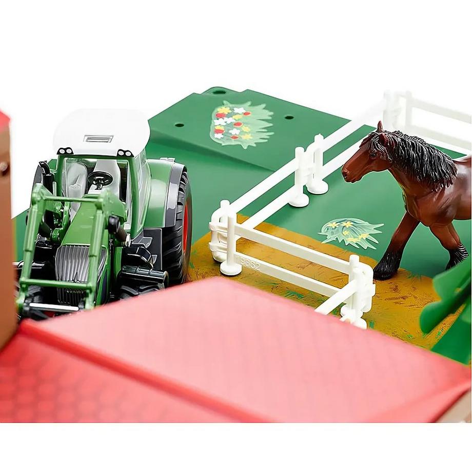 siku  World Pferdehof (1:55) 