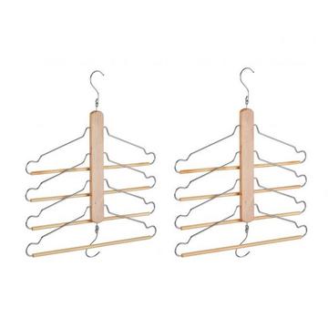 Mehrere Kleiderbügel
