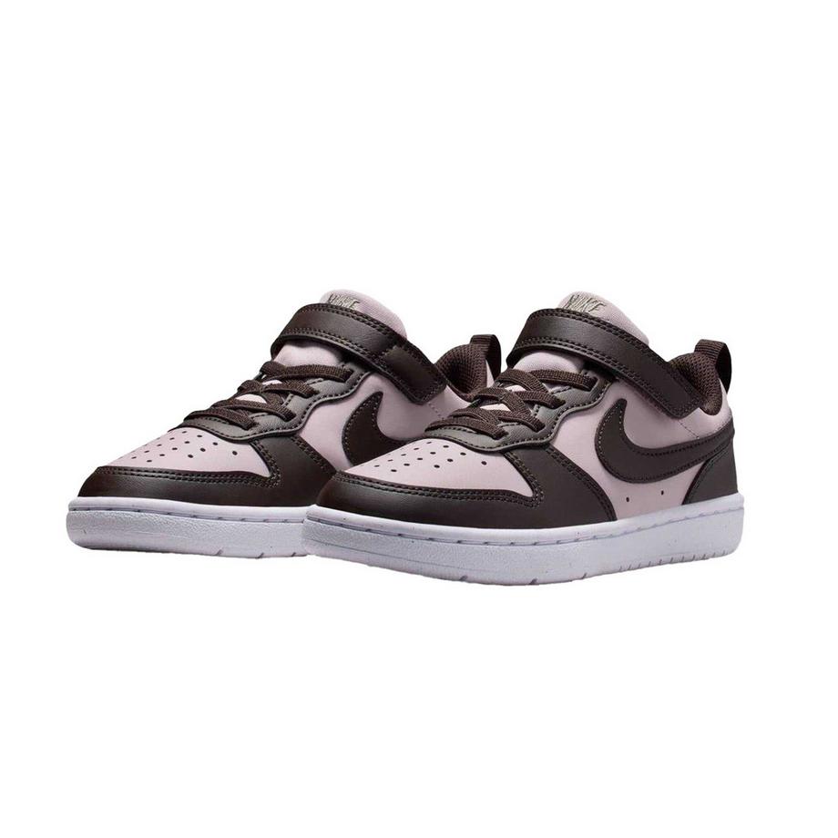 NIKE Baskets Court Borough avec Semelle Cup  