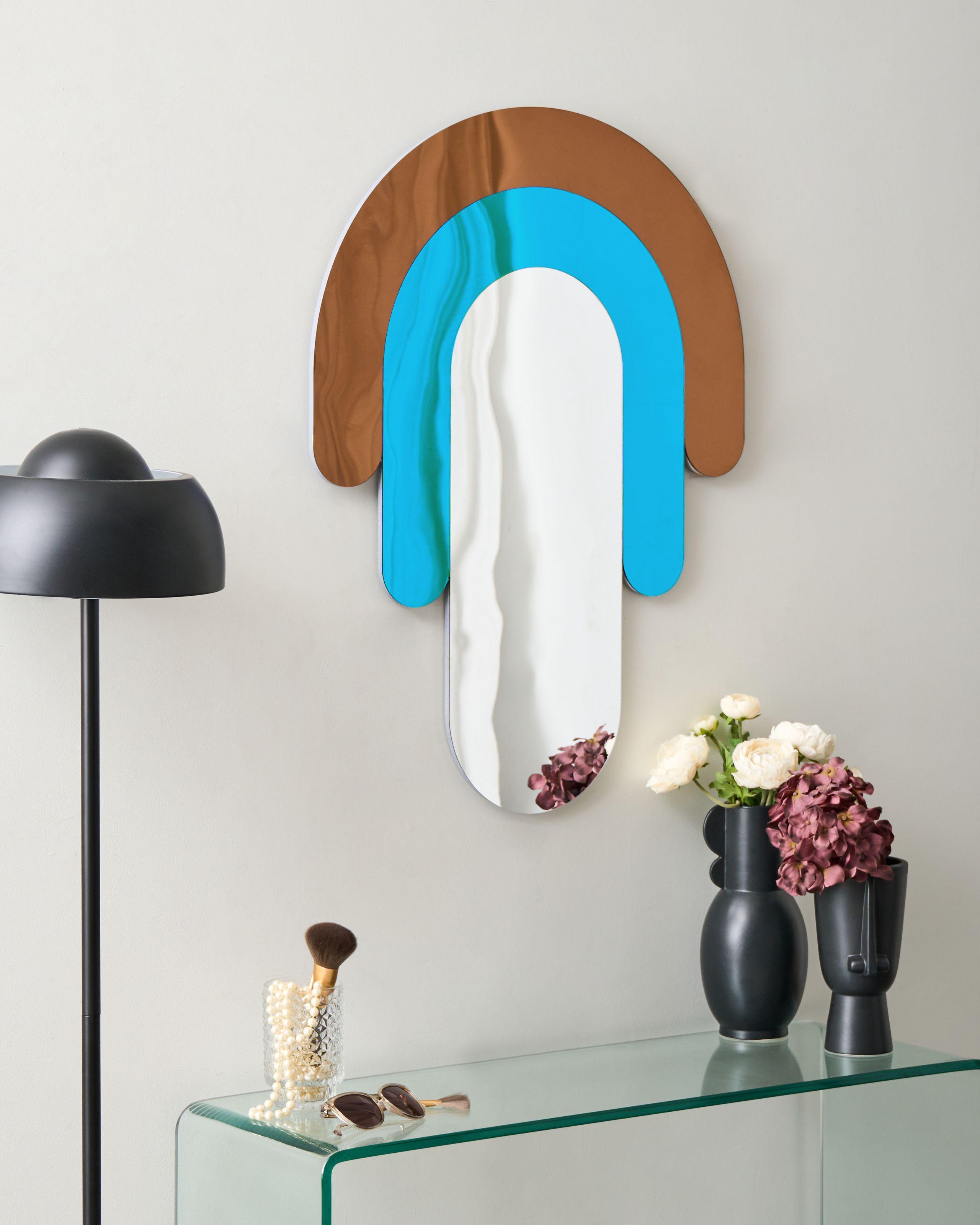 Beliani Wandspiegel Retro MESPAUL  