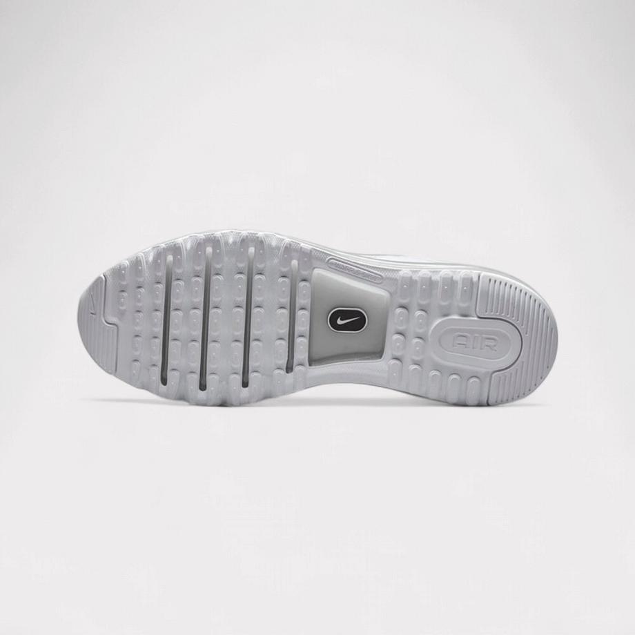NIKE  Air Max 2013 - White Metallic Silver 