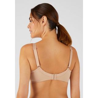 Damart  Soutien-gorge sans armatures Delicate Doreen de Triumph. 