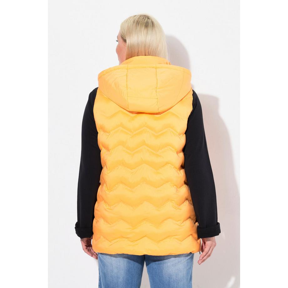 Ulla Popken Gilet trapuntato con cappuccio  