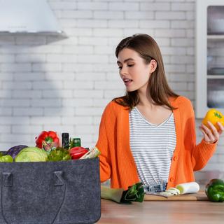 B2X Set mit 2 Brennholzsäcken aus Filz  