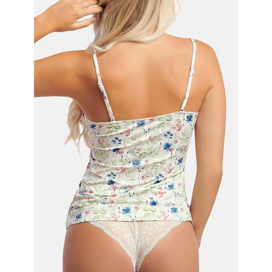 Lisca Jasmine Caraco  