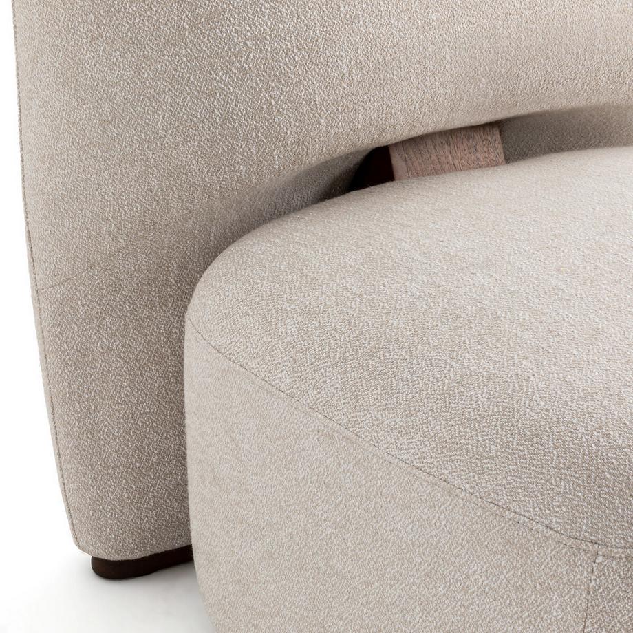 AM.PM Sessel Landon in organischer Form  